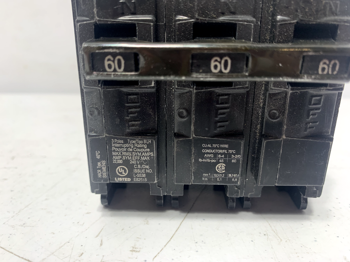 Siemens B360H Bolt-On Circuit Breaker 3 Pole 60 Amp 120/240V 22kA