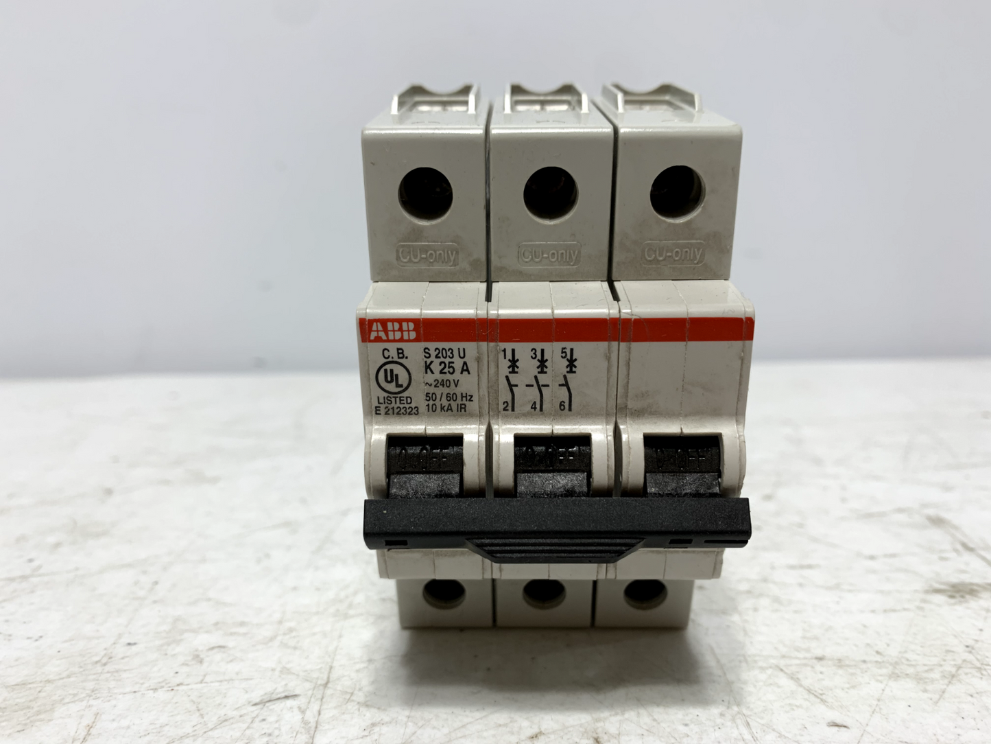 ABB S203U-K25 Circuit Breaker 3-Pole 240V 10kA IR 35mm DIN Rail Mount K25A