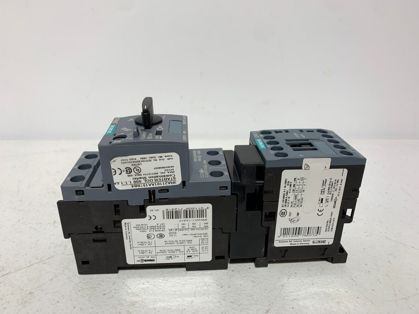 Siemens 3RA21101AA151BB4 SELF PROTECTED COMBINATION STARTER 1.6Amp 24V - Chase Surplus