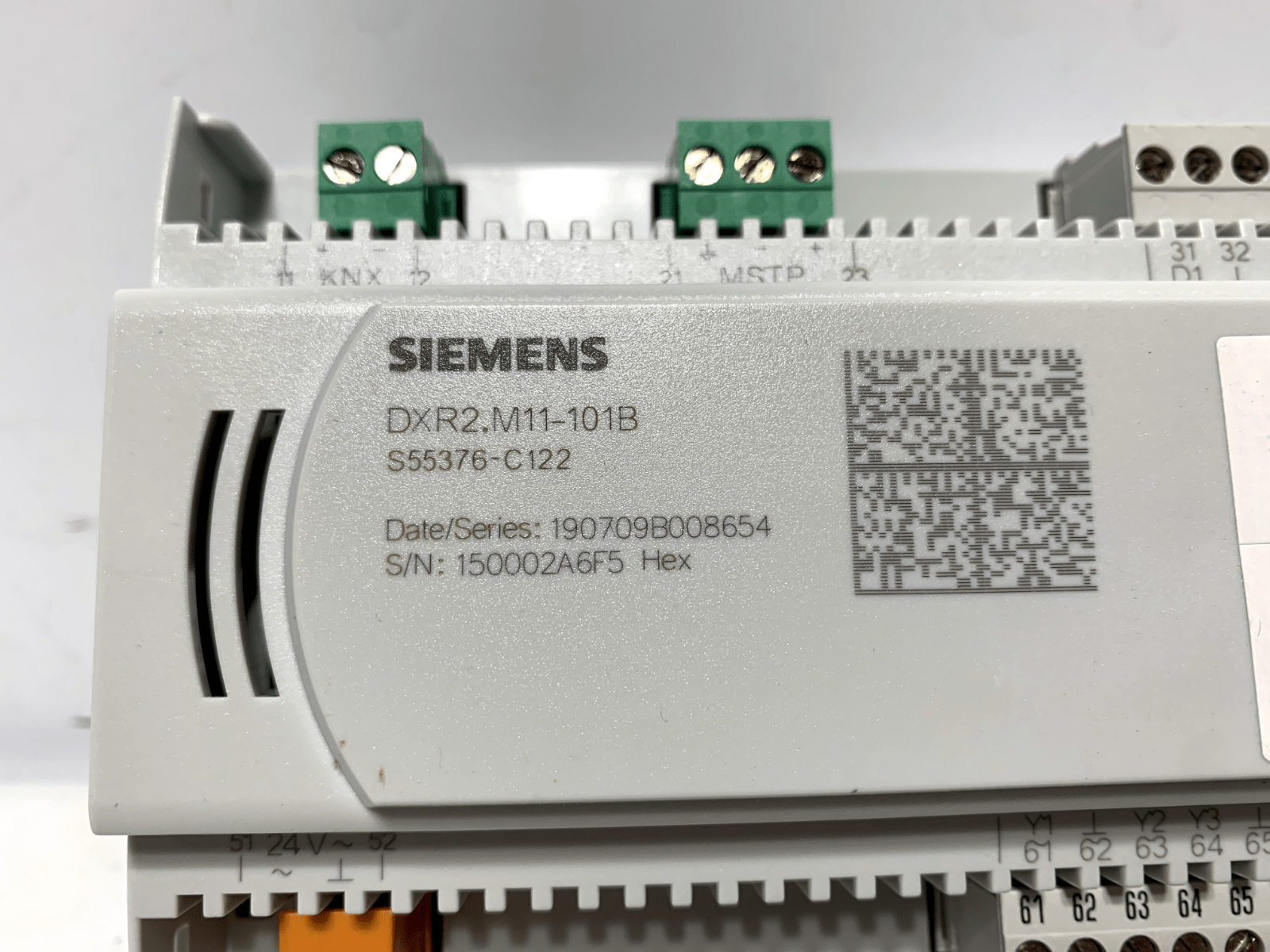 Siemens DXR2.M11-101B Automation Station BACnet - Chase Surplus