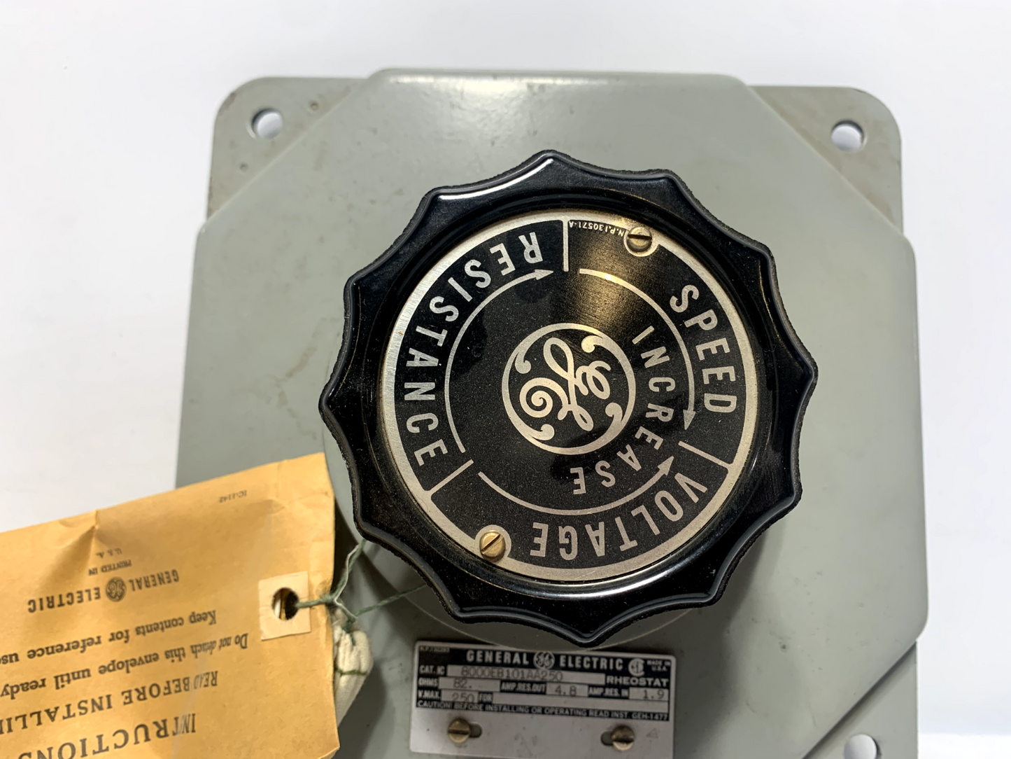 GE 8000EB101AA250 Rheostat 82 Ohms 250 VAC