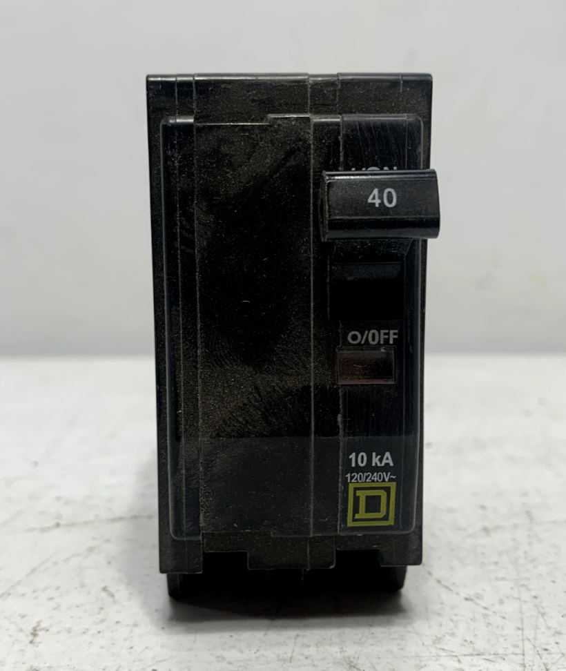 Square D QO240 Circuit Breaker 2 Pole 40 Amp 120/240V Type QO Plug In 10kA