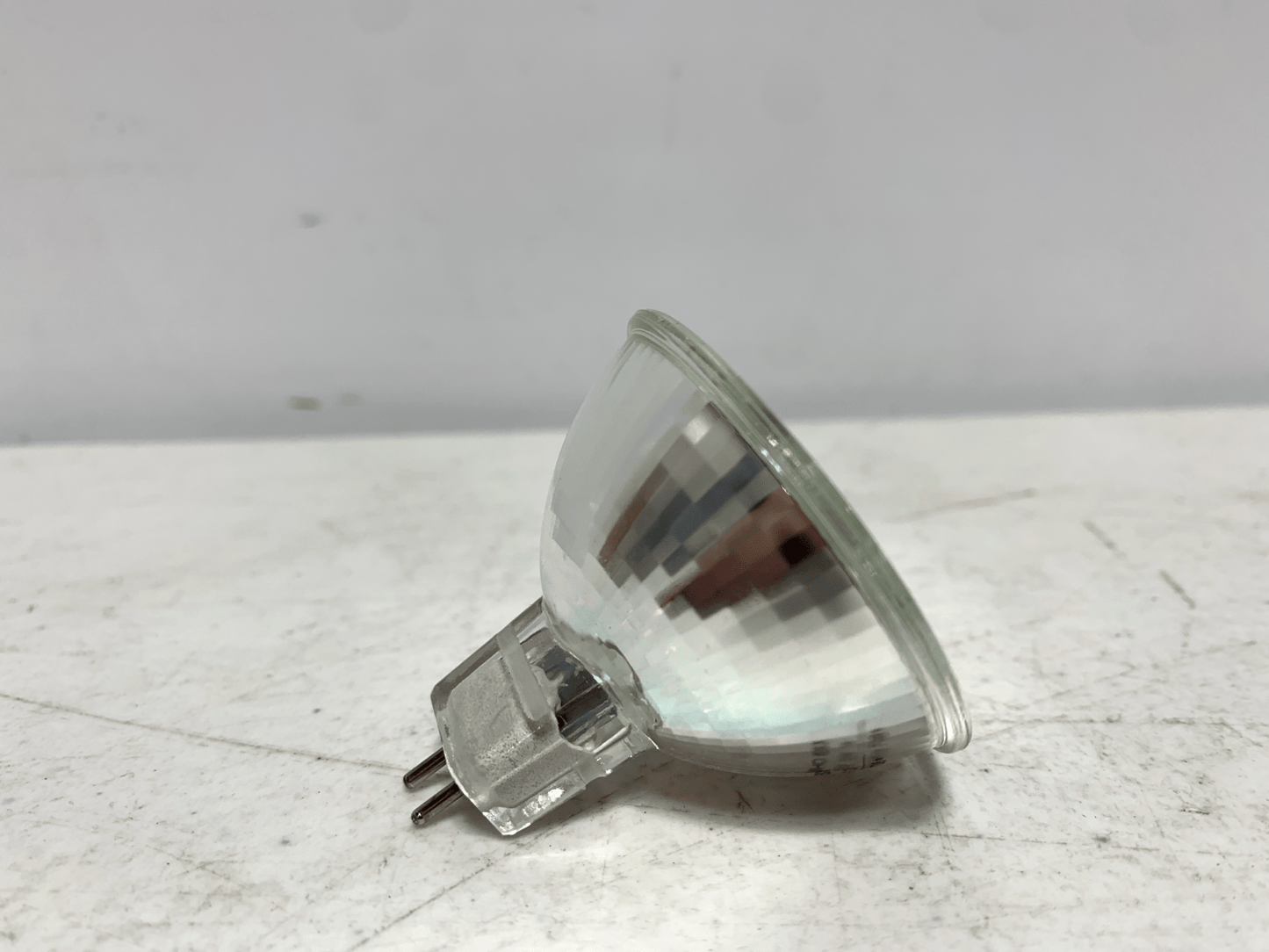 USHIO ESX/FG 12V 20W Halogen Display Lamp (lot of 7) - Chase Surplus