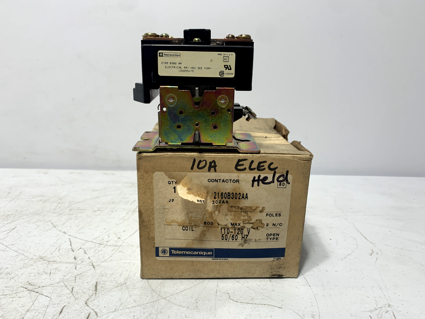 Telemecanique 2160B302AA Contactor 120V Coil 10A