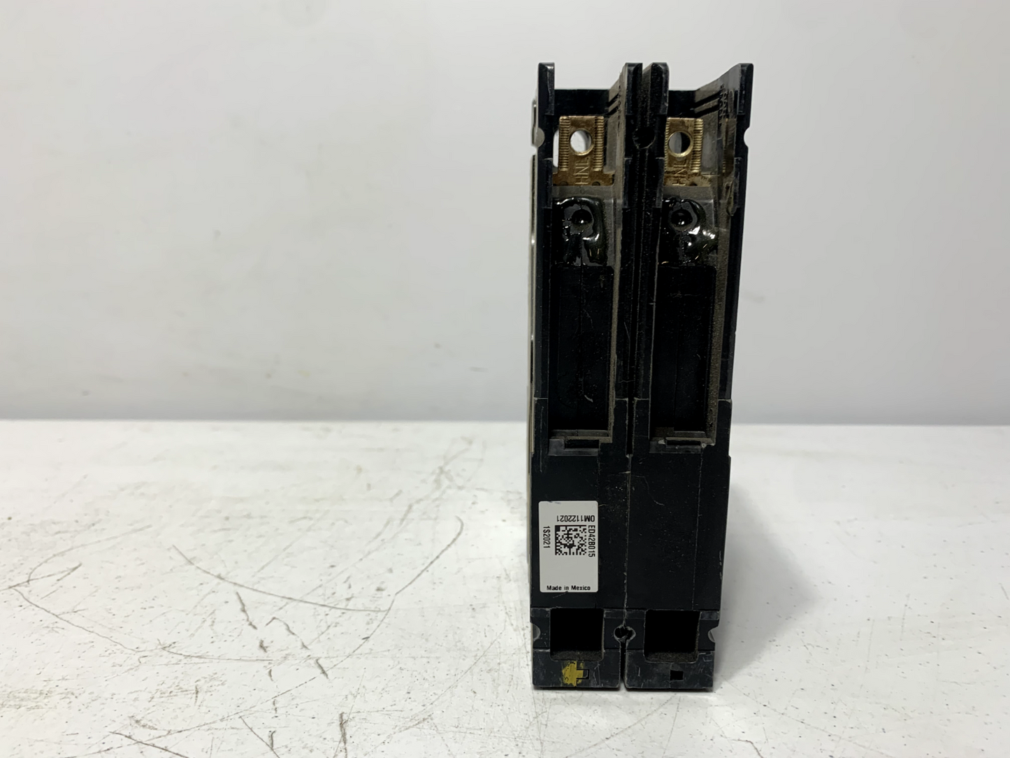 Siemens ED42B015 Circuit Breaker 15 Amp 2 Pole 480VAC Type ED4