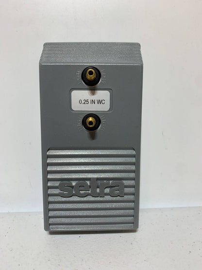 SETRA DPT2640-R25D Johnson Controls Pressure Transducer - Chase Surplus