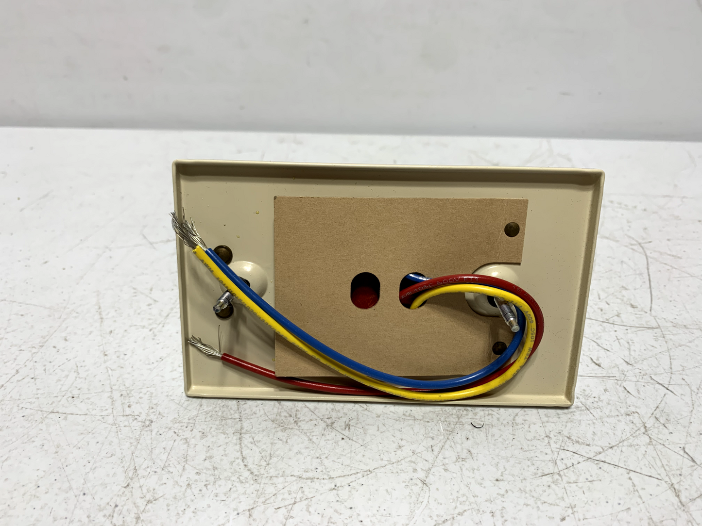 Johnson Controls T58EA-1C Low Voltage Vertical Thermostat 24VAC 55° to 90°F