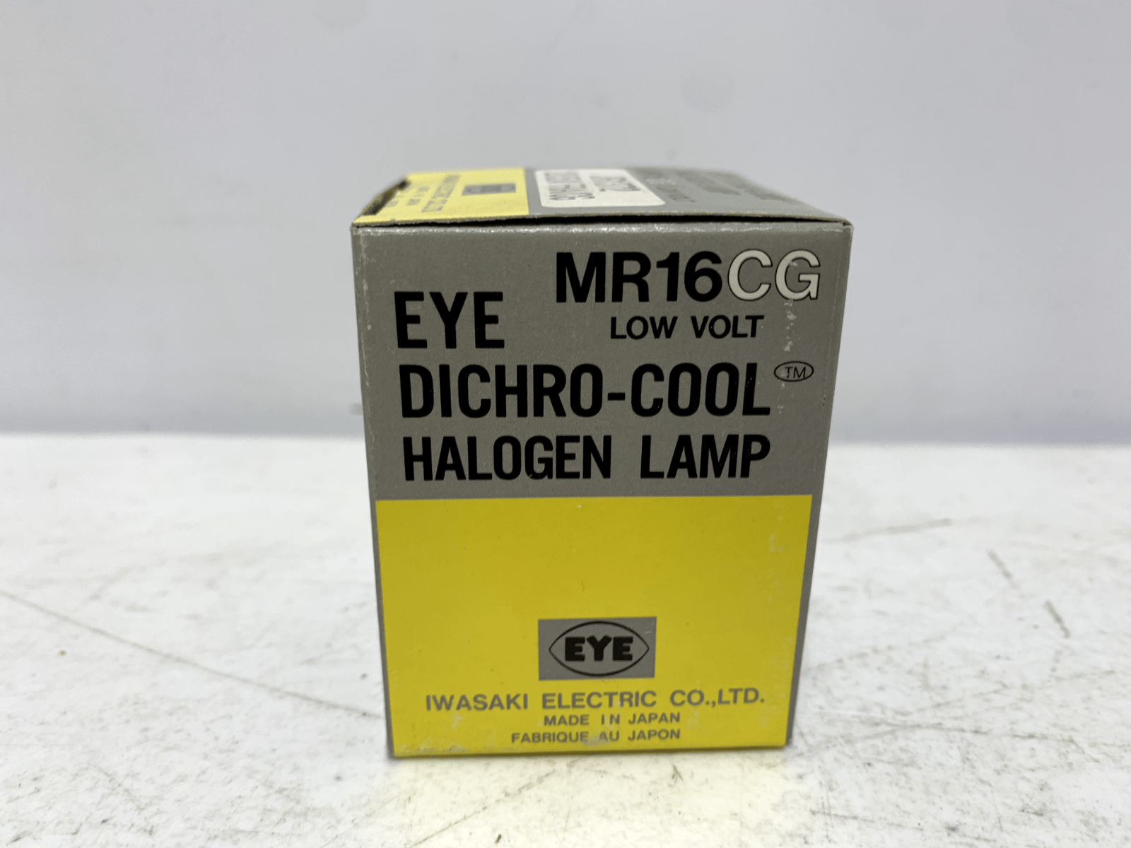 EYE JR1372 Dichro-Cool Lamp 12V 35W FRA/CG MR16 (lot of 5) - Chase Surplus