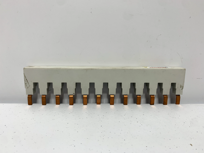 Siemens 5ST3 665-1HG Busbar 115A 277V