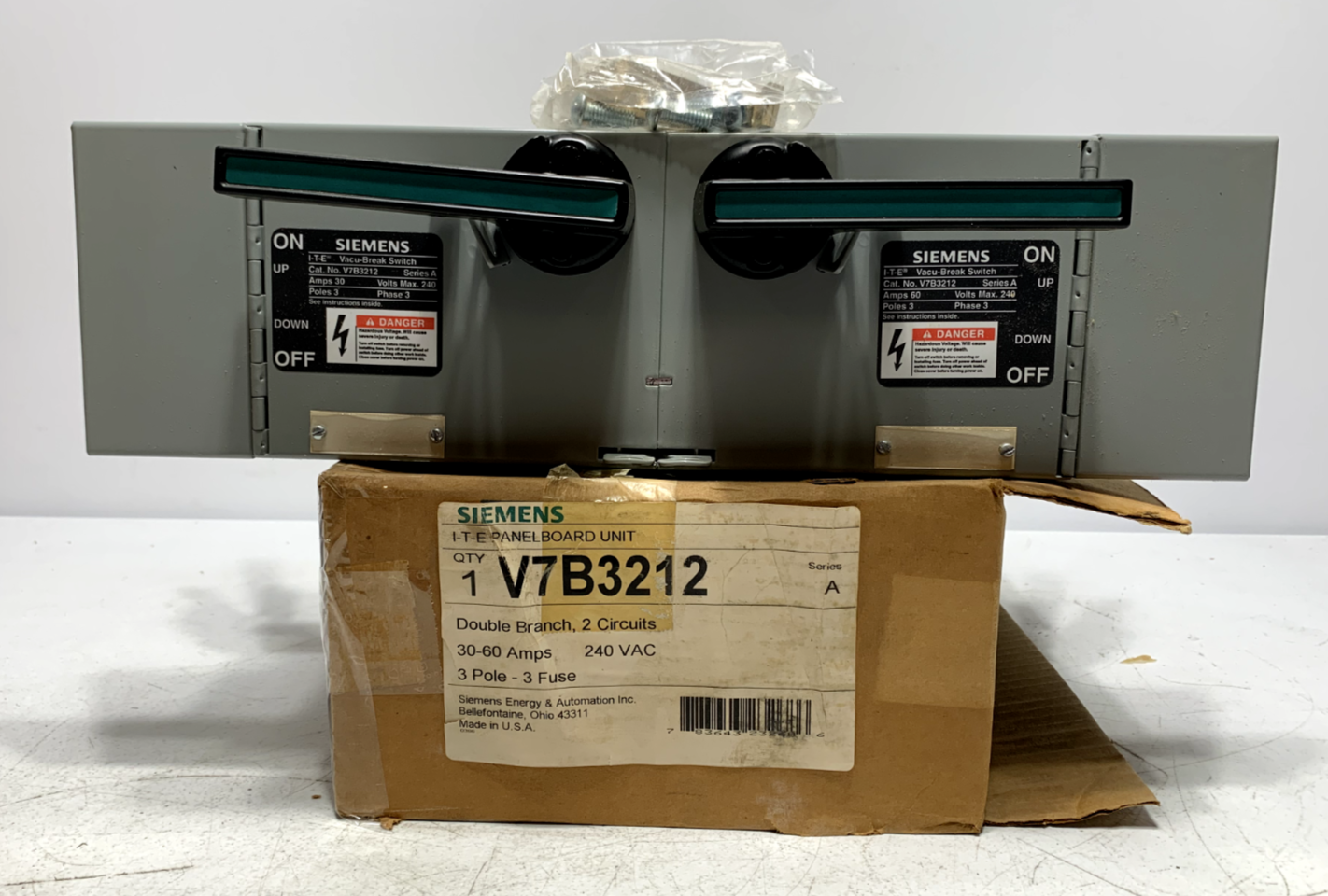 Siemens V7B3212 Double Branch VACU-Break Panelboard Switch 17" 30/60A 3P 240V