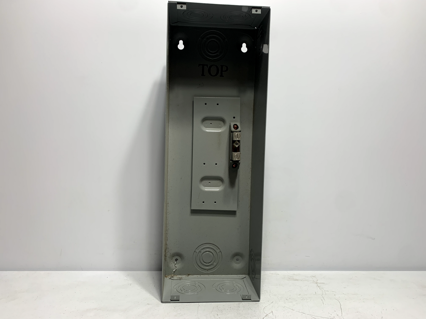 Siemens CED6N1F Circuit Breaker Enclosure 125 Amps 600 VAC