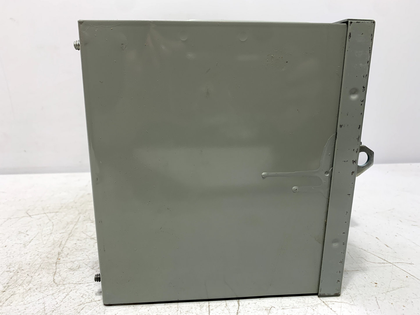 Siemens V7B2222LR Fused Vacu-Break Panelboard Switch 100A 240V 2 Pole L and R