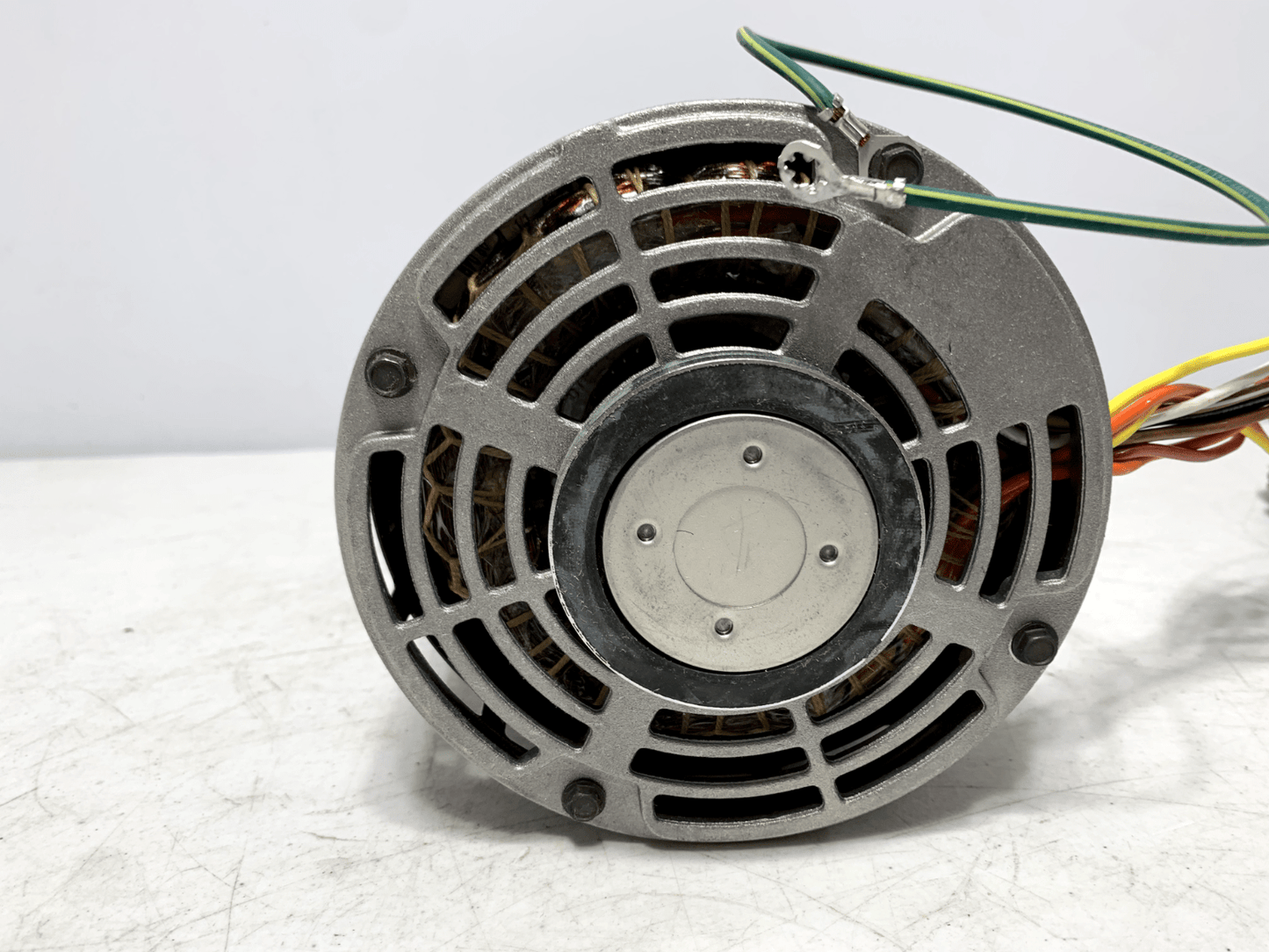 Sid Harveys MTR14230DD Blower Motor 1/4HP 1075RPM 3 Speed 230V - Chase Surplus