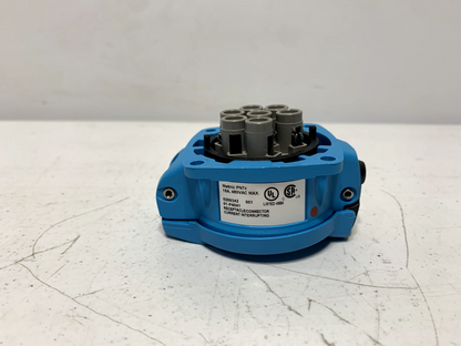 Meltric 01-P4041 PN7C Receptacle 15A 480VAC