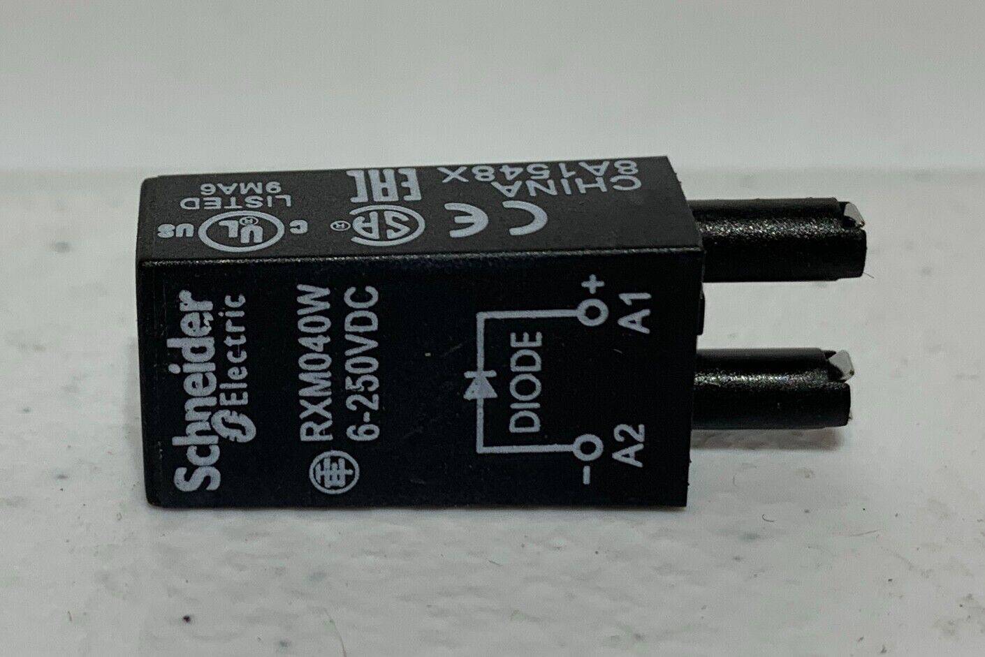 Schneider Electric RXM040W Relay Protection Module Diode 6-230 VDC (Pk of 5) - Chase Surplus