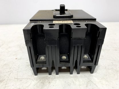 Siemens EE3-B030 Circuit Breaker 30 Amp 240V 3 Pole