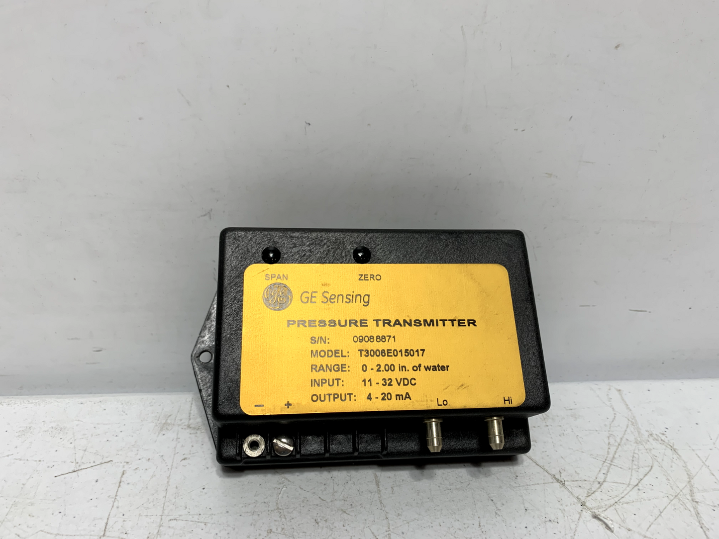 General Electric T30-020 Air Differential Pressure Transmitter 0-2.00 WC 4-20 mA