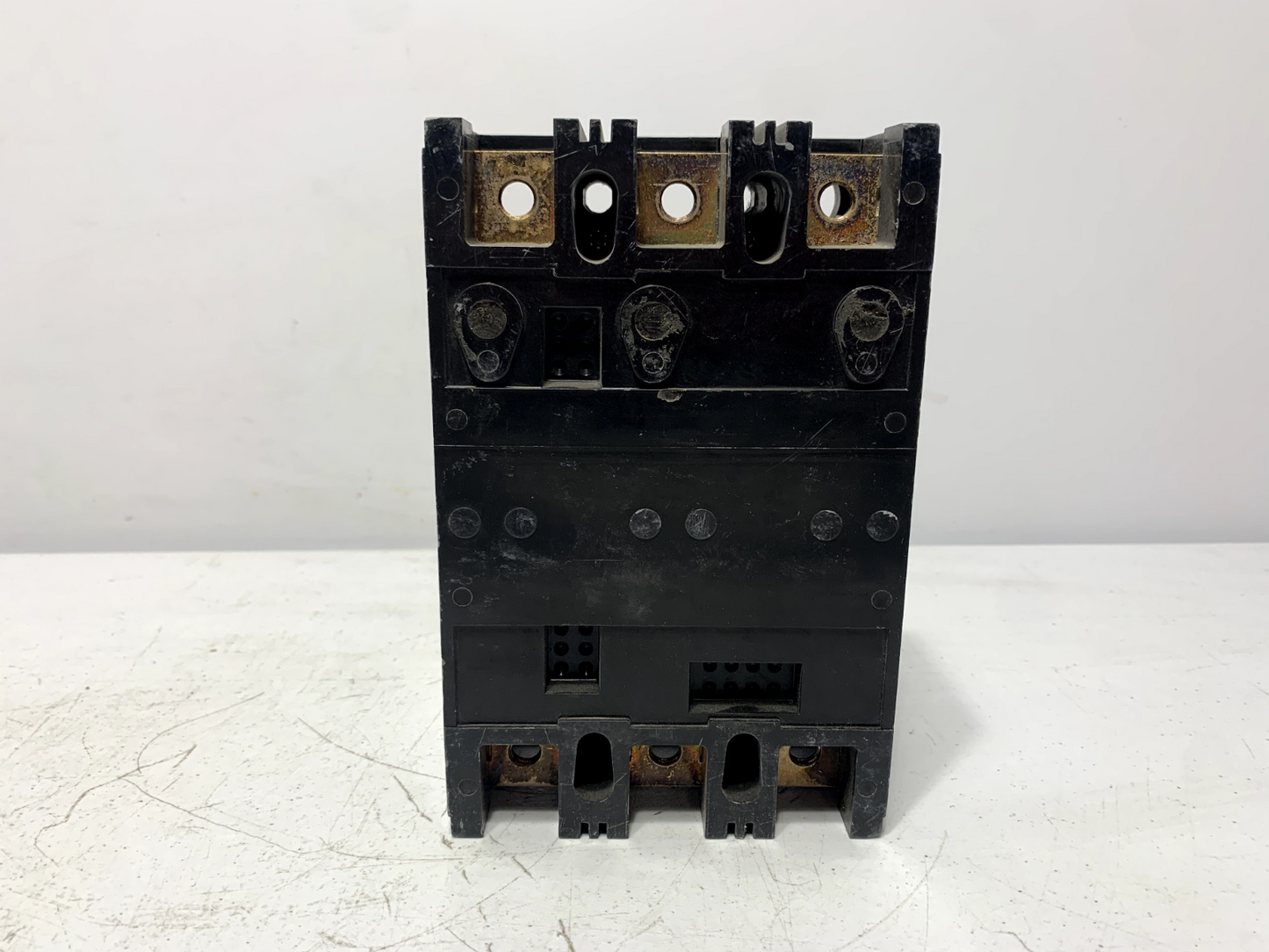 Siemens QJ23B175 Circuit Breaker 3 Pole 175 Amp 240V