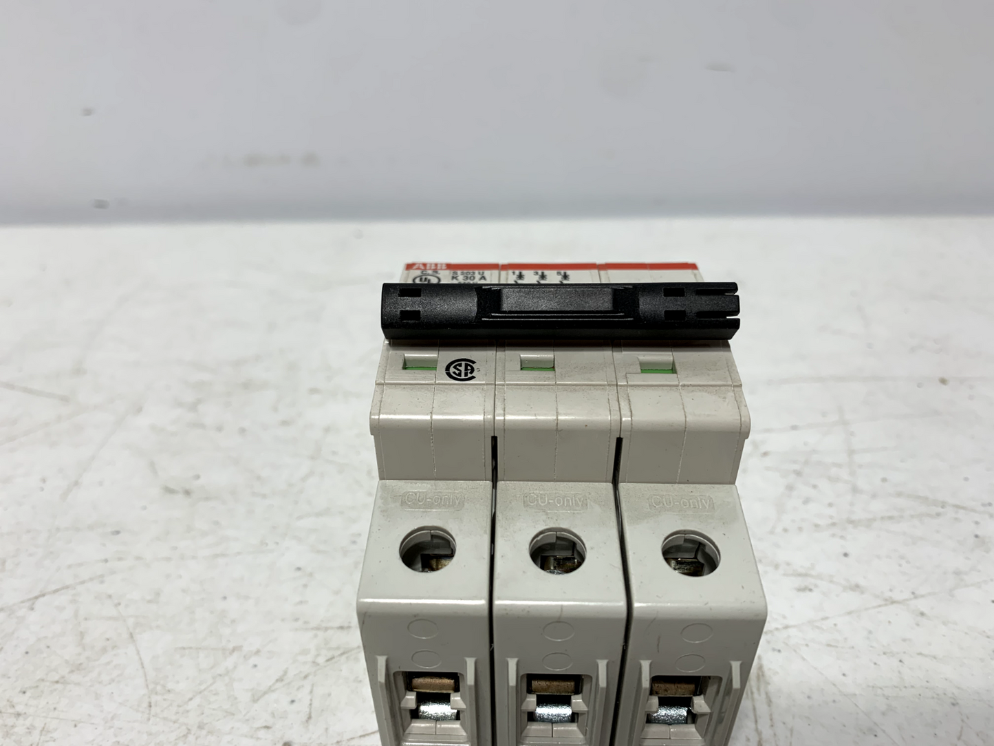 ABB S203U-K30 Circuit Breaker 3 Pole 240V 50/60HZ 30A