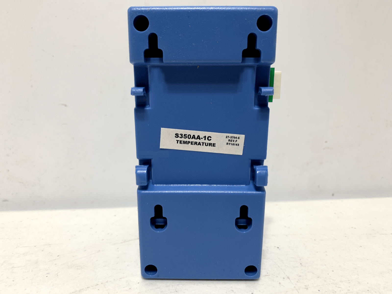 Johnson Controls S350AA-1 Temperature Stage Module Offset Range 1 to 30F 24VAC - Chase Surplus