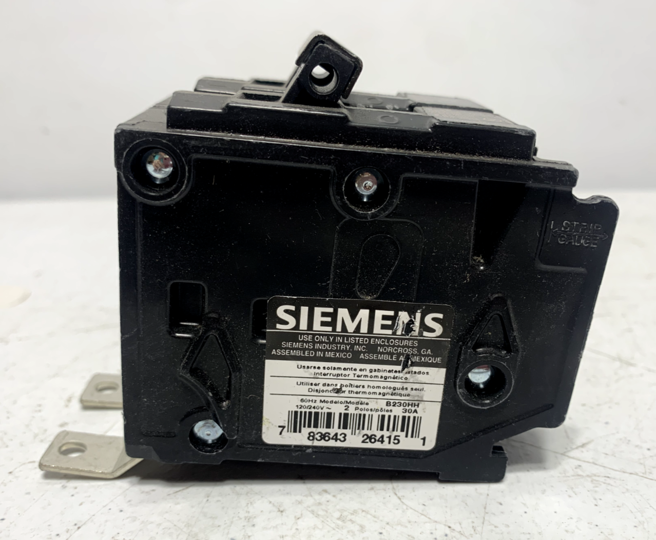 Siemens B230HH Bolt-On Circuit Breaker 2 Pole 30 Amp 120/240V 65kA Type HBL