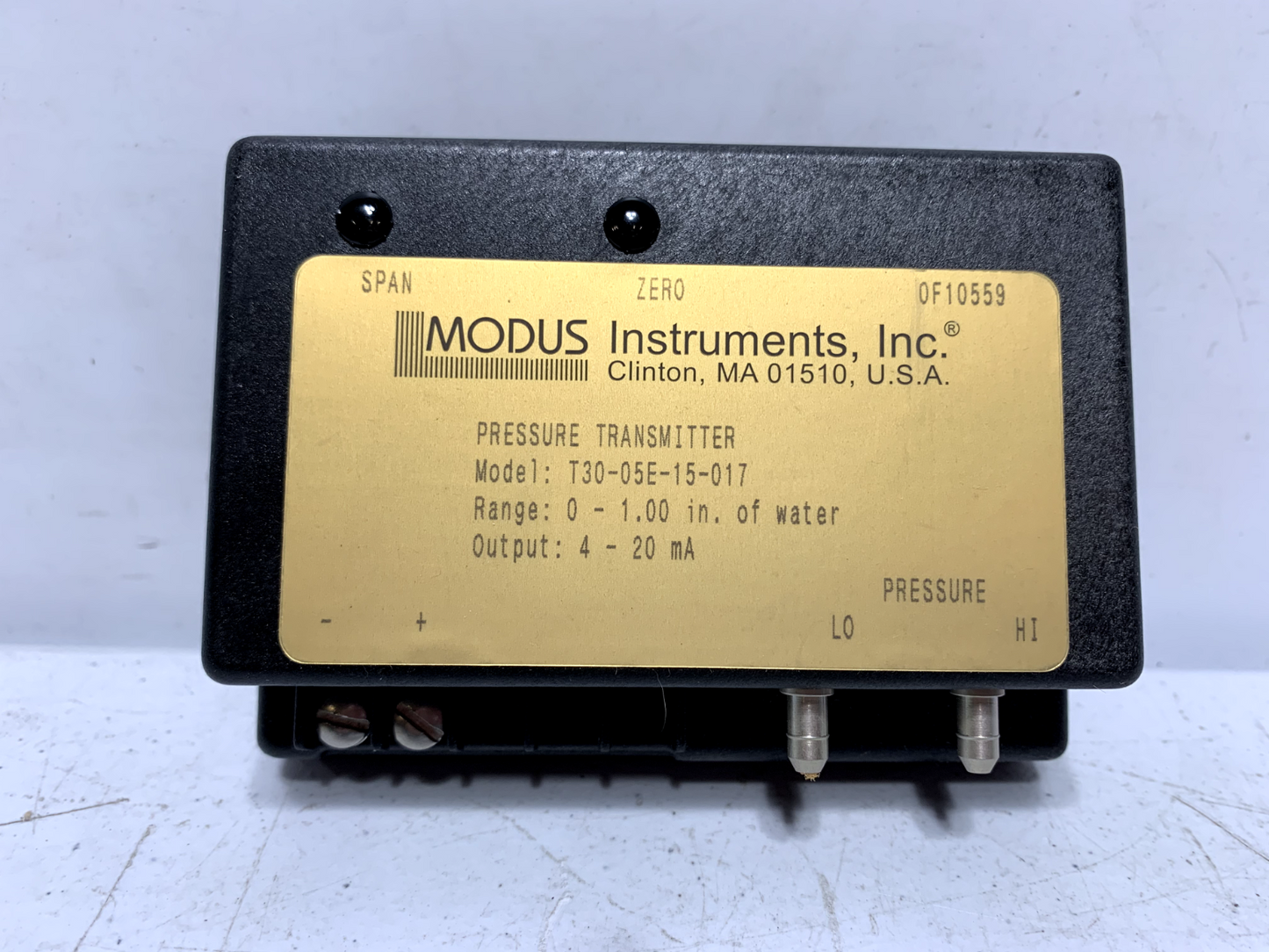 Modus Instruments T30-010 Air Differential Pressure Transmitter 0-1.00 WC 4-20mA