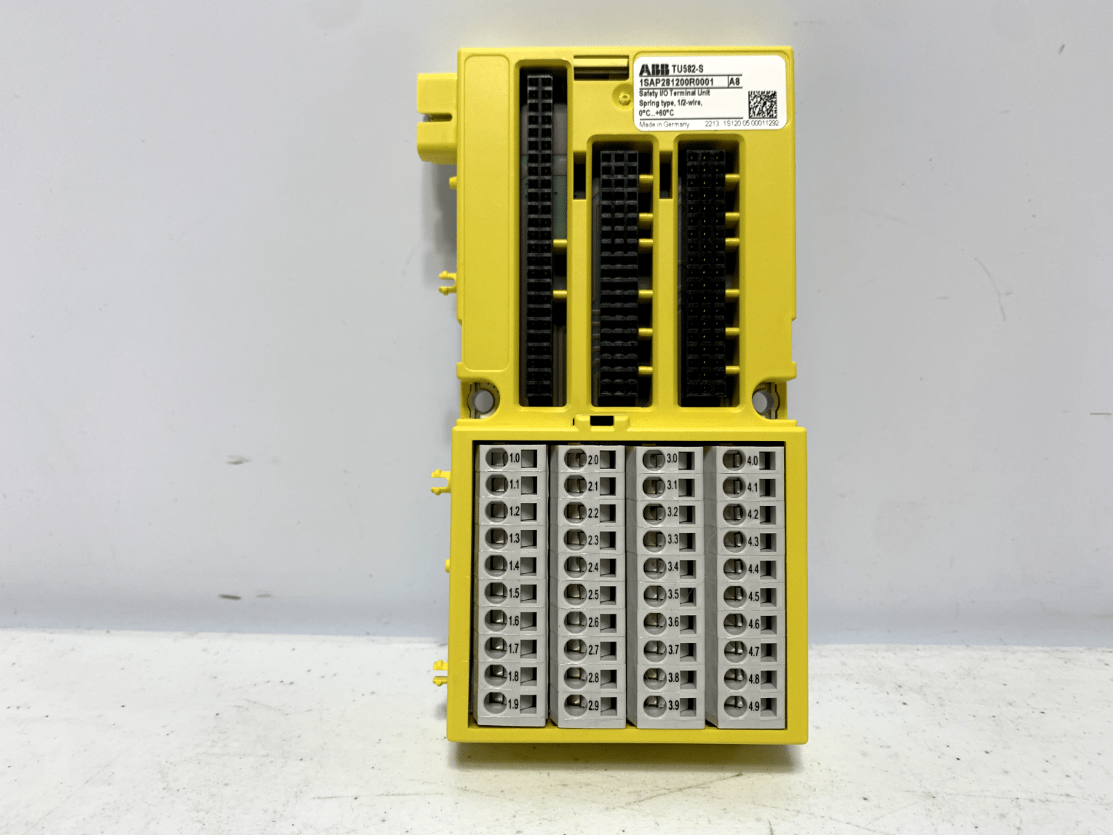 ABB 1SAP281200R0001 Safety I/O Terminal Unit TU582-S - Chase Surplus