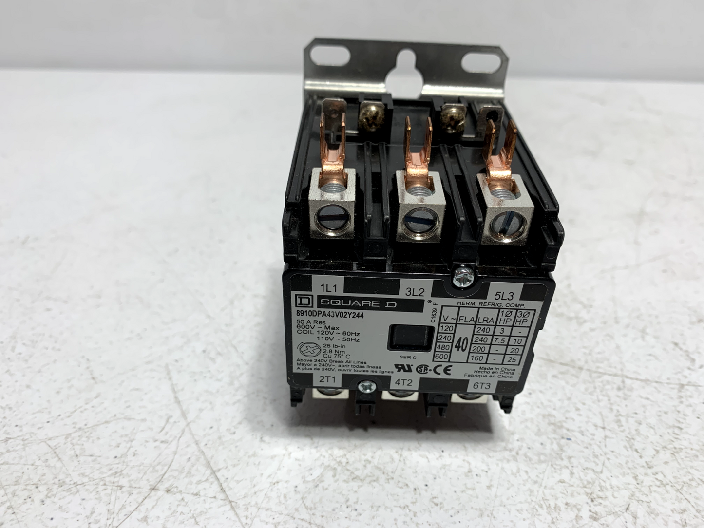 Square D 8910DPA43V02Y244 Definite Purpose Contactor 40 Amp 3 Pole 110/120VAC