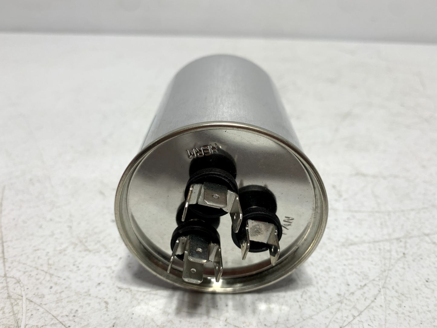 Carrier P291-5054RS Motor Run Capacitor 50+5 uF MFD 440/370V Round