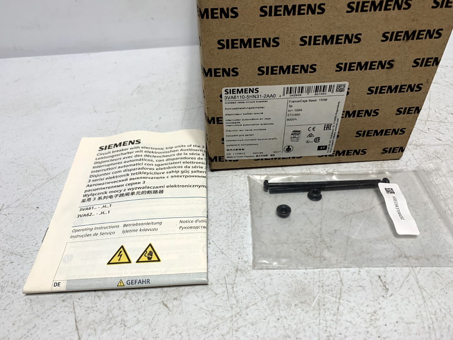 Siemens 3VA6110-5HN31-2AA0 Circuit Breaker 35kA 480V 3-pole 100 Amp