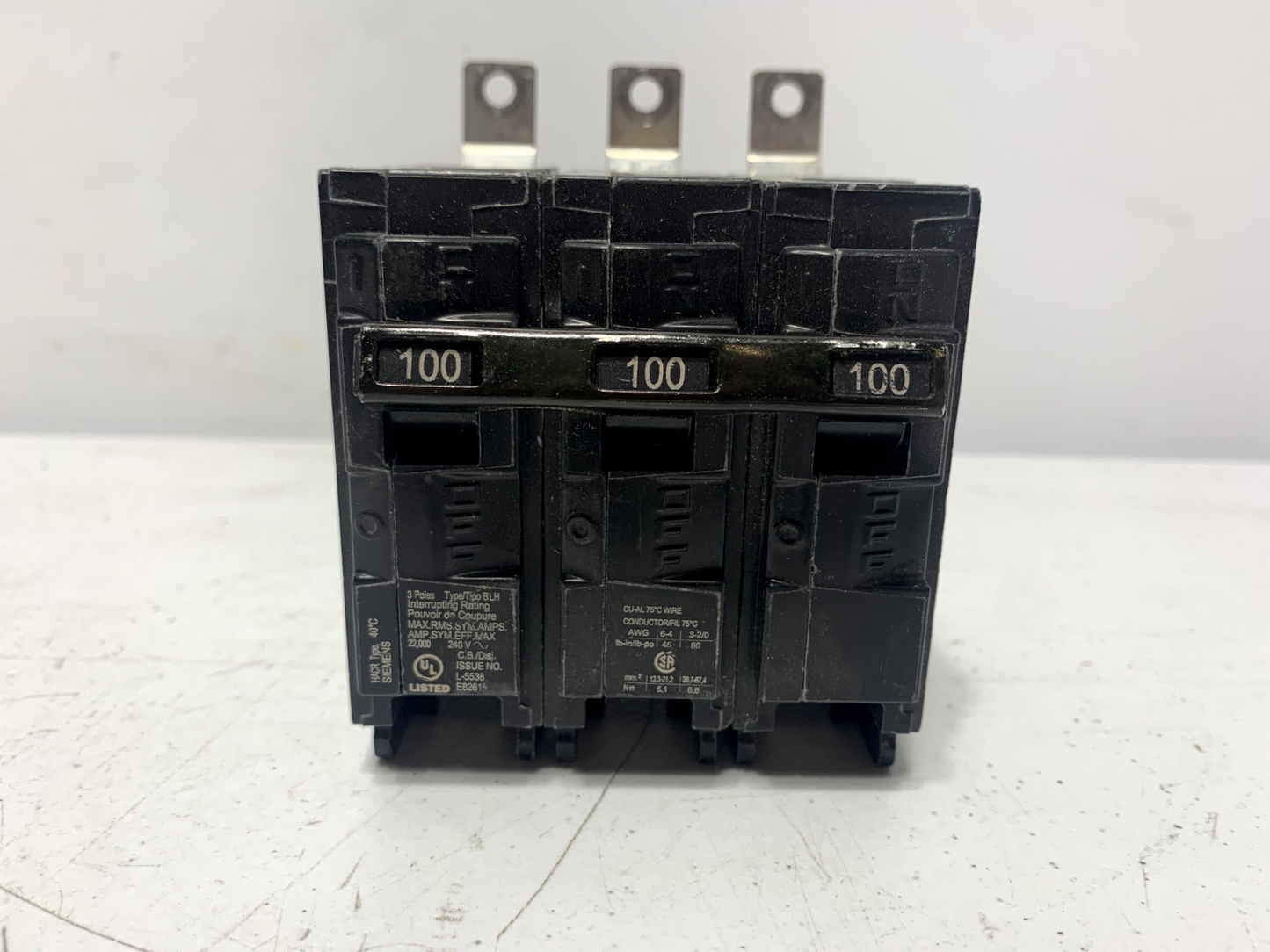 Siemens B3100H Bolt-On Circuit Breaker 100 Amp 3 Pole 240 VAC 10kA