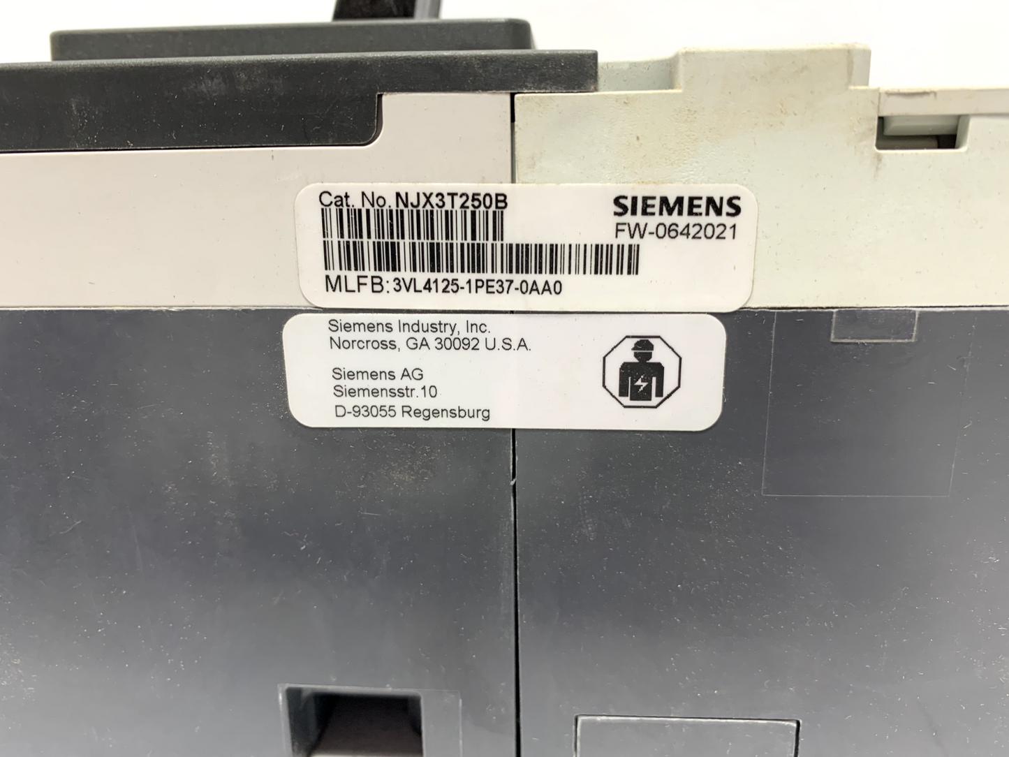 Siemens NJX3T250 Circuit Breaker 250A 600V 3 Pole Type NGJA Frame JG