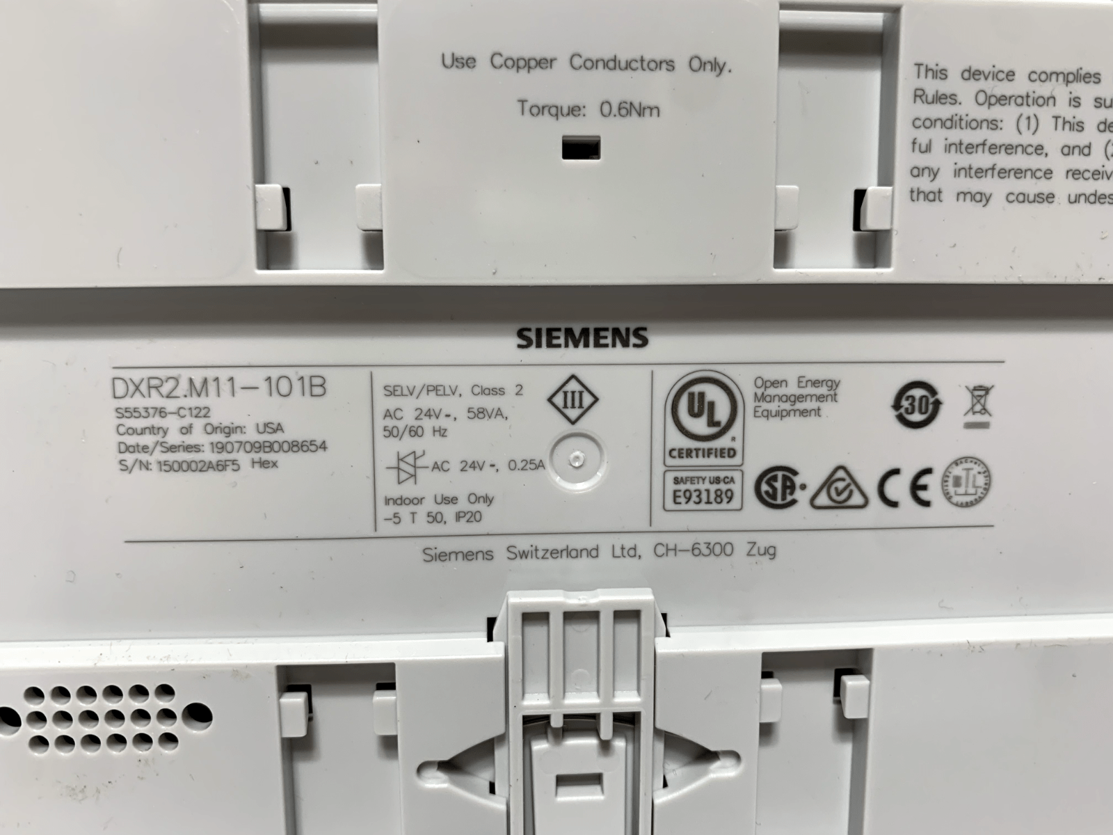 Siemens DXR2.M11-101B Automation Station BACnet - Chase Surplus