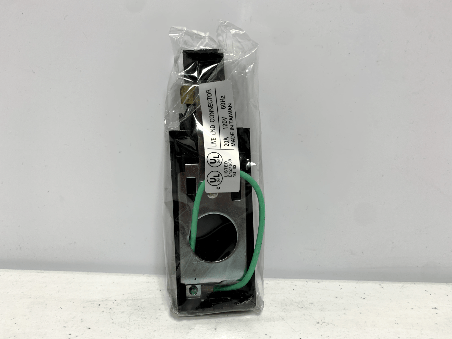 NICOR 10038BK Live End Feed Connector - Chase Surplus