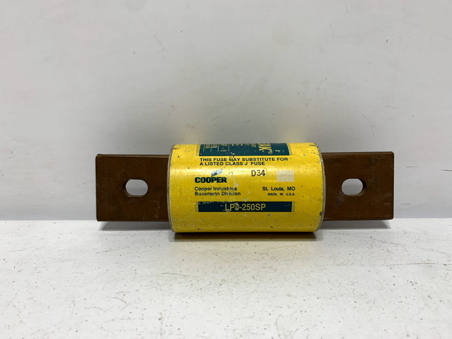 Cooper Bussmann LPJ-250SP Dual-Element Time Delay Fuse Class J 250 Amp 600V