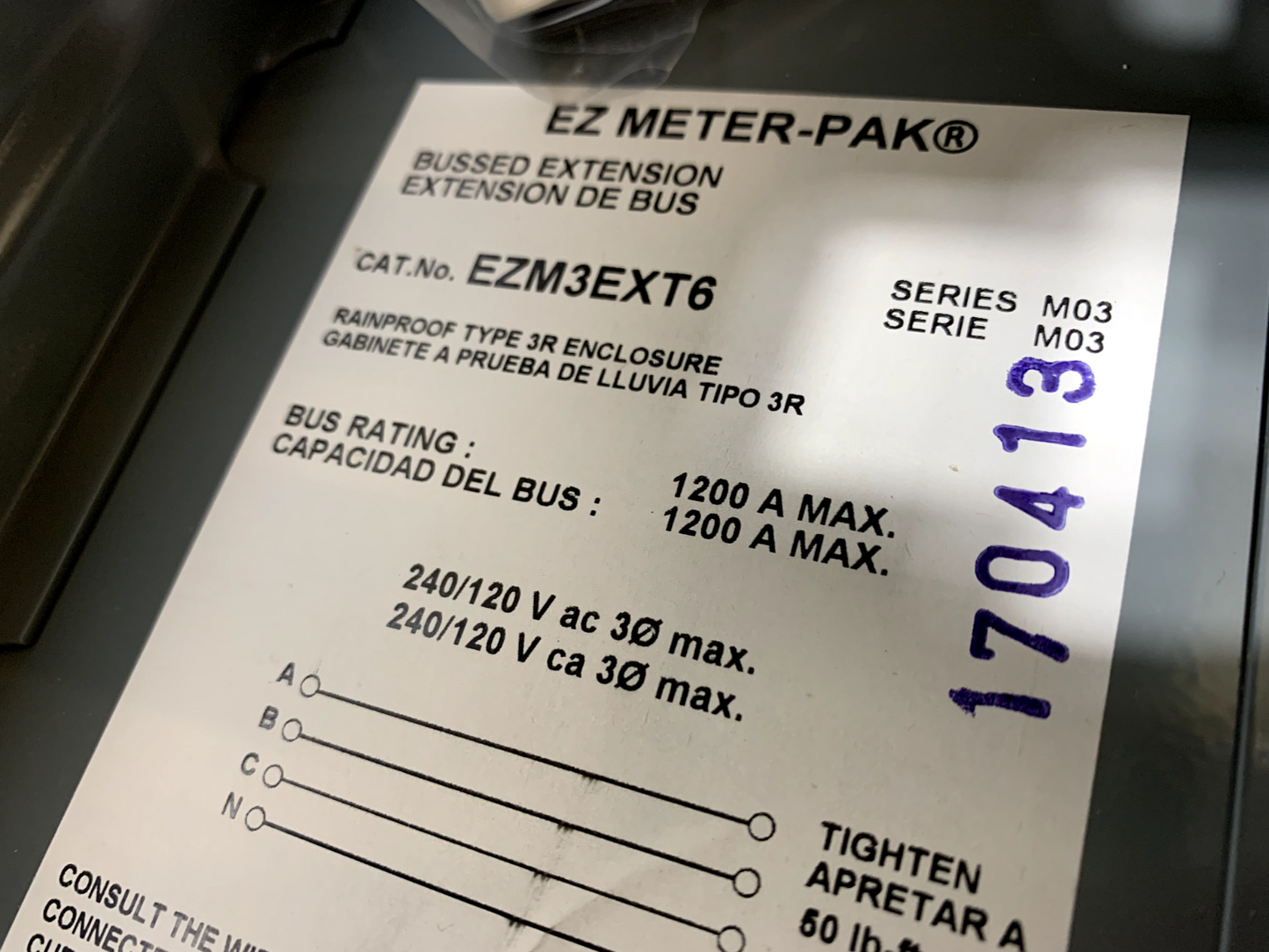 Square D EZM3EXT6 EZM 3 Phase Meter-Pak Bus Extension 1200A 240V