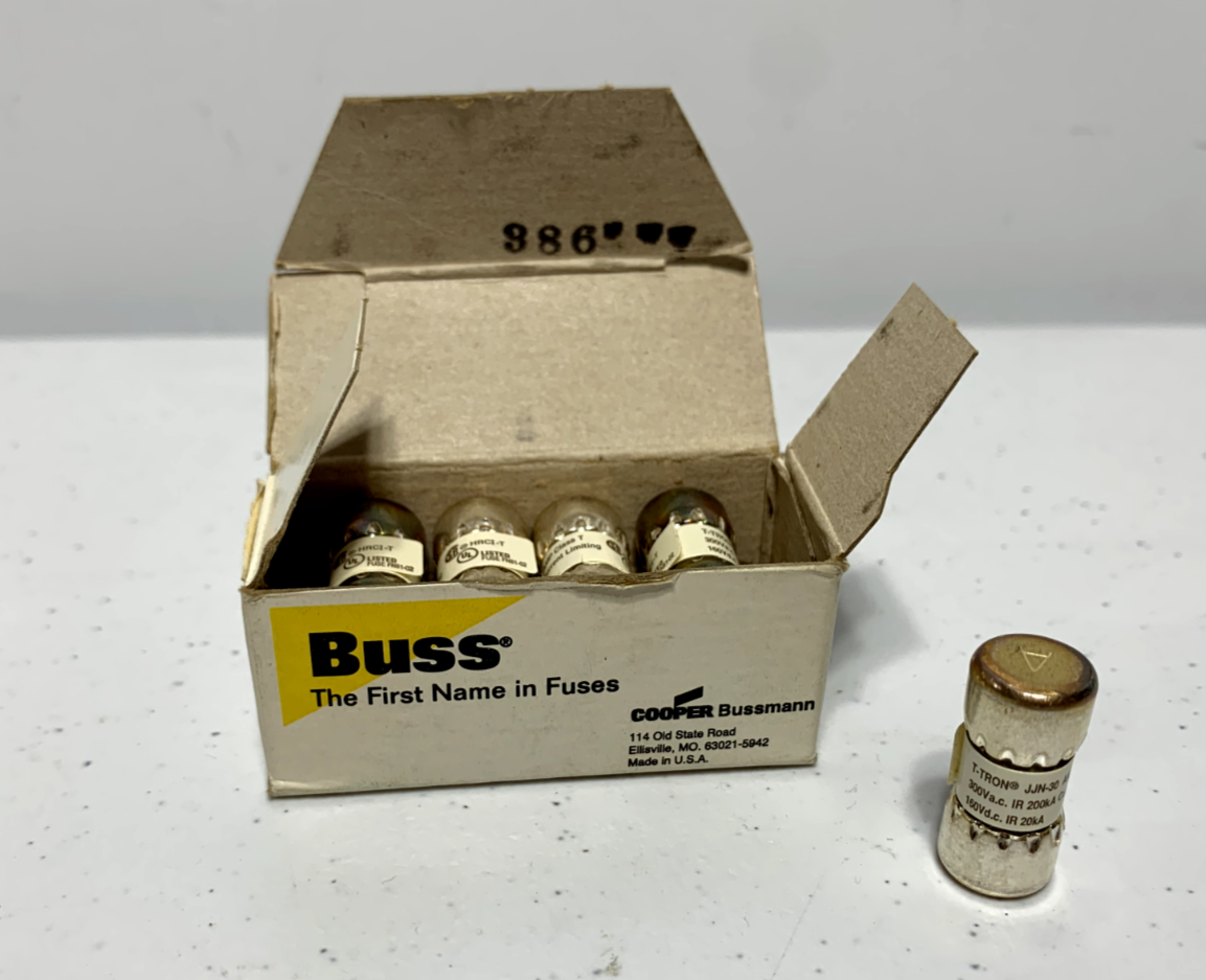 Cooper Bussmann JJN-30 Class T Fuse 30A 300V (lot of 10)