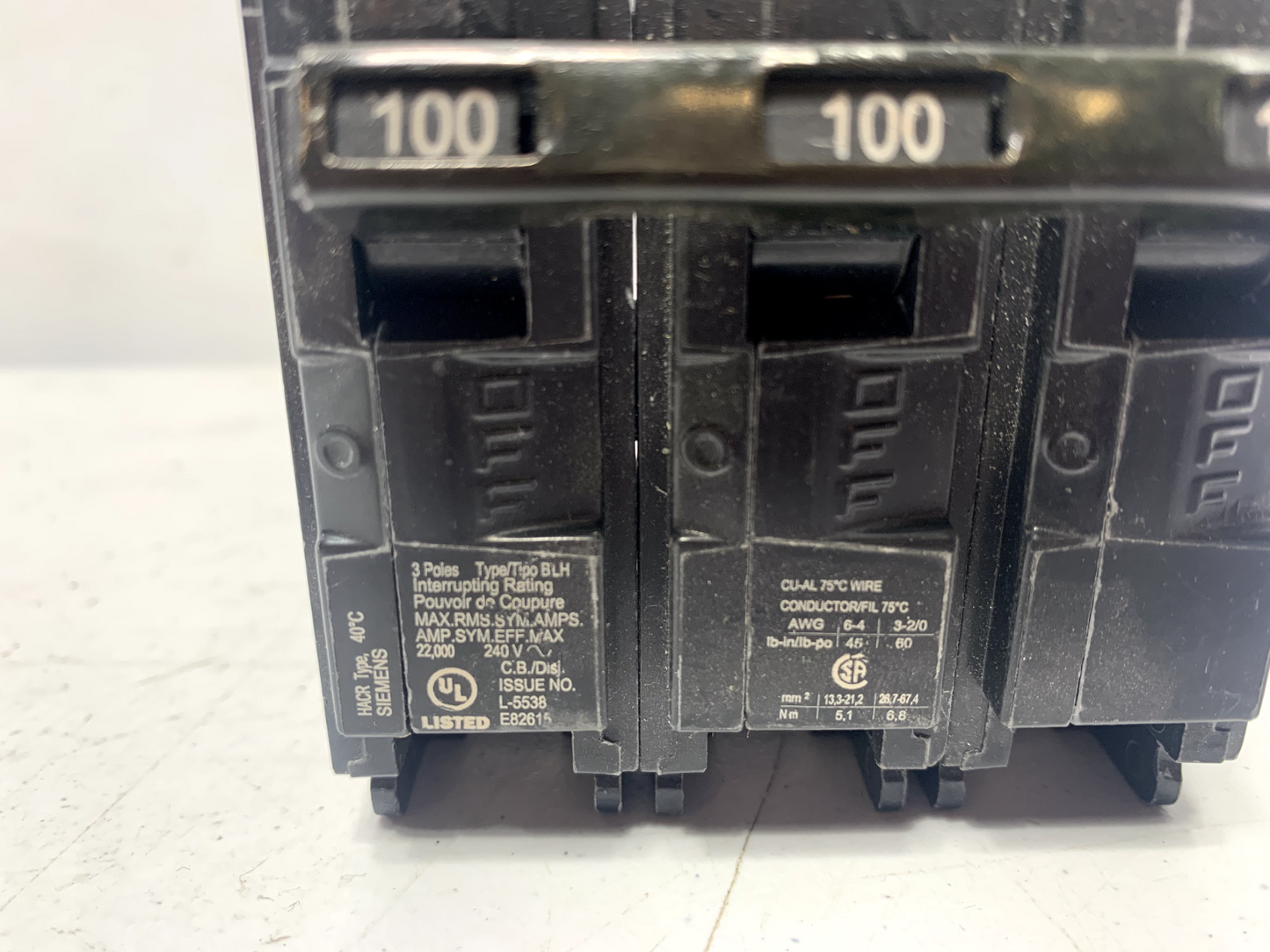 Siemens B3100H Bolt-On Circuit Breaker 100 Amp 3 Pole 240 VAC 10kA