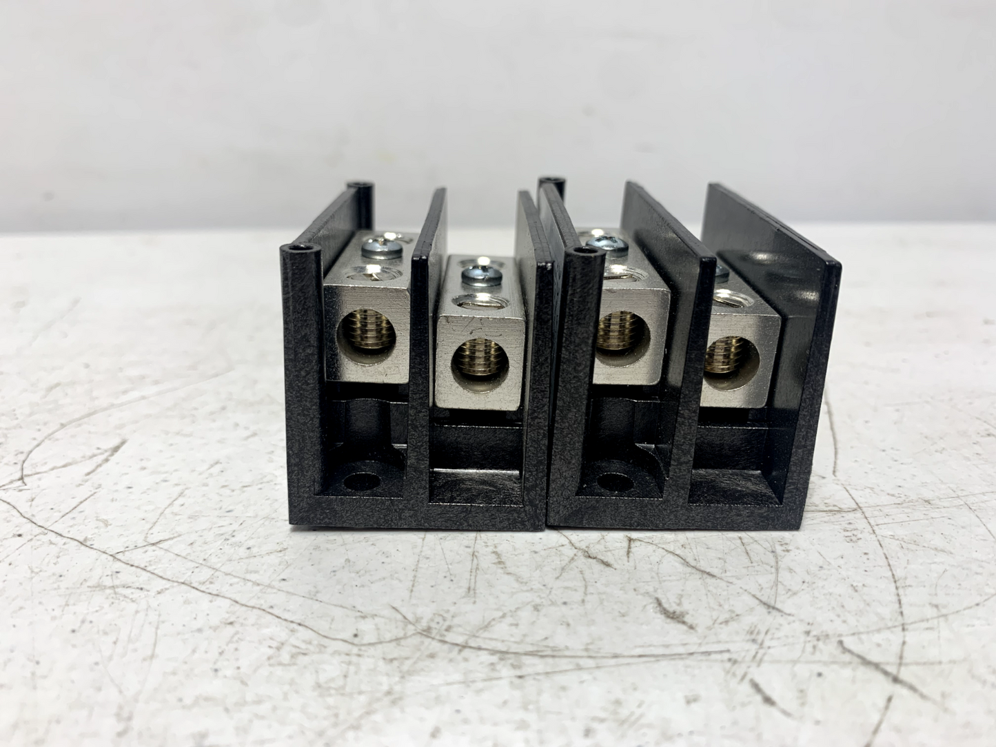 Littelfuse LS1300-2 Power Distribution Block 600V 115A