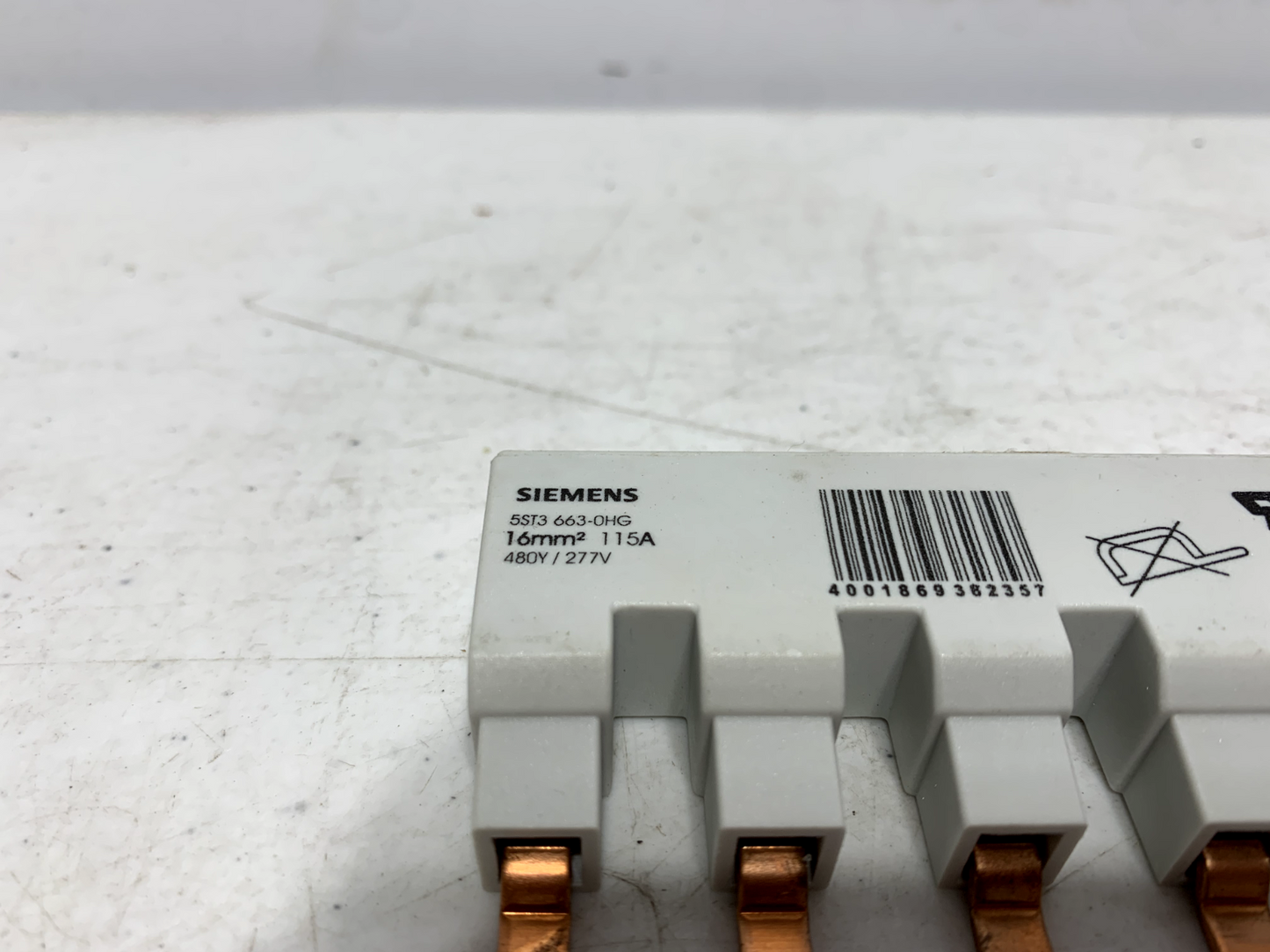 Siemens 5ST3-663 Busbar 115 Amp 6x1-phase (lot of 10)