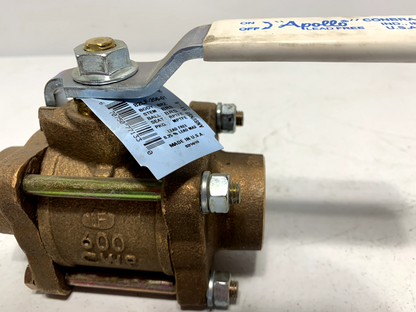 Apollo 82LF-206-01 1-1/4" Pipe Ball Valve 3-Piece Threaded End Full Port