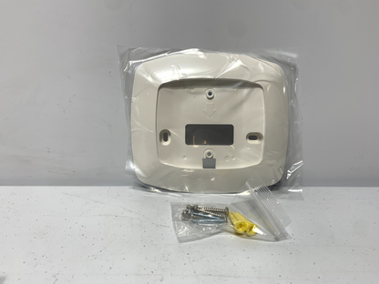 Johnson Controls FCP-NA-701-B Non-Programmable Thermostat for Fan Coils and PTAC