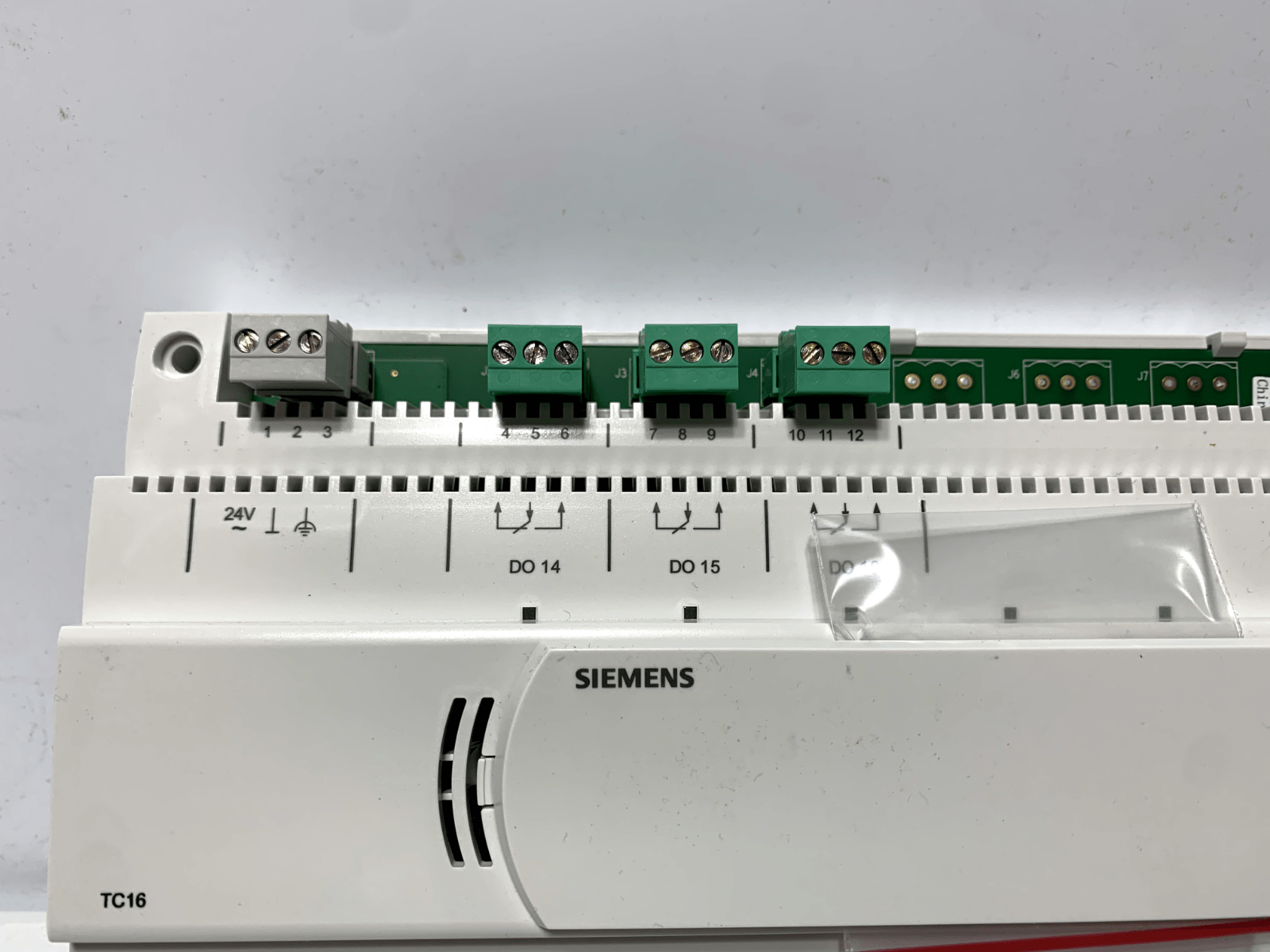 Siemens TC16.3-UCM.T Automation Station 16 Point BACnet - Chase Surplus